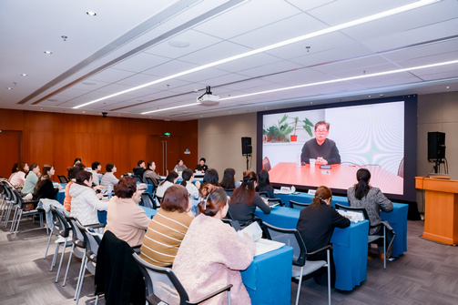 中西医并重，顺时养生智慧！ “2025中医养生大会《中西医并重，顺时养生智慧》中医养生护理分论坛” 在中国医药城举办成功